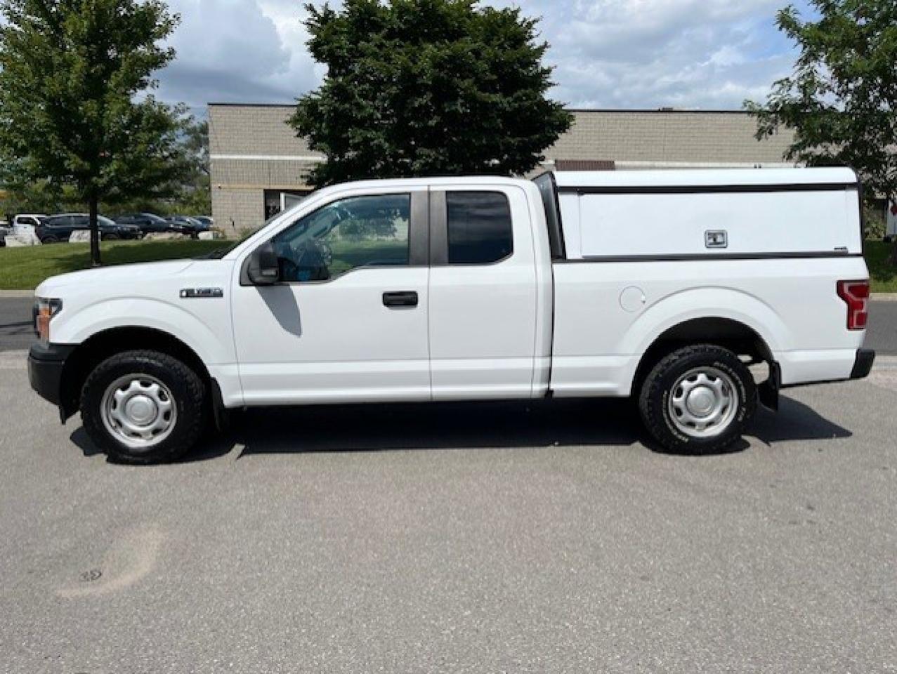 2020 Ford F-150 XL V6 **ARE CAP-TOW PACKAGE-BLUETOOTH-CERTIFIED** Photo