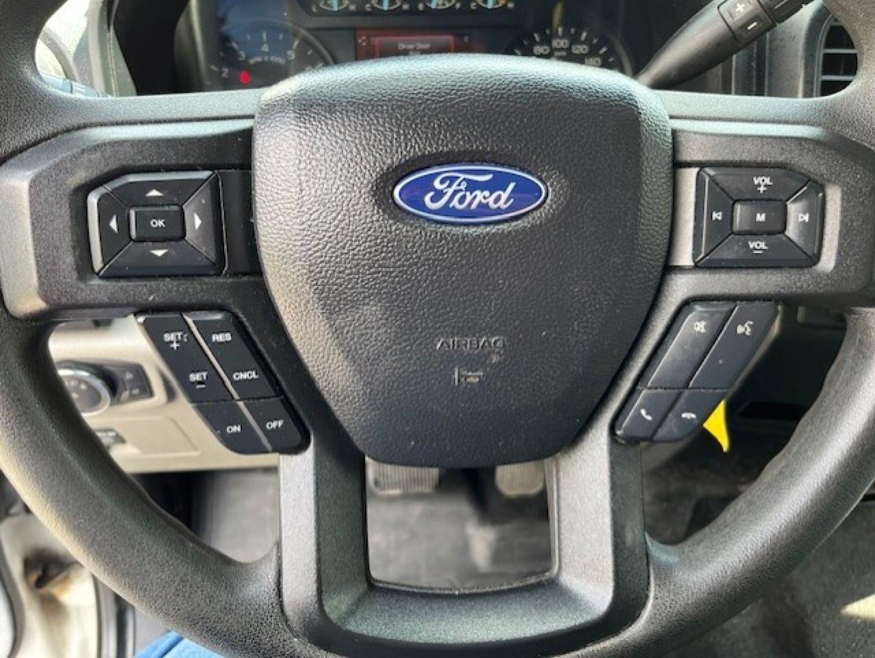 2020 Ford F-150 XL V6 **ARE CAP-TOW PACKAGE-BLUETOOTH-CERTIFIED** Photo