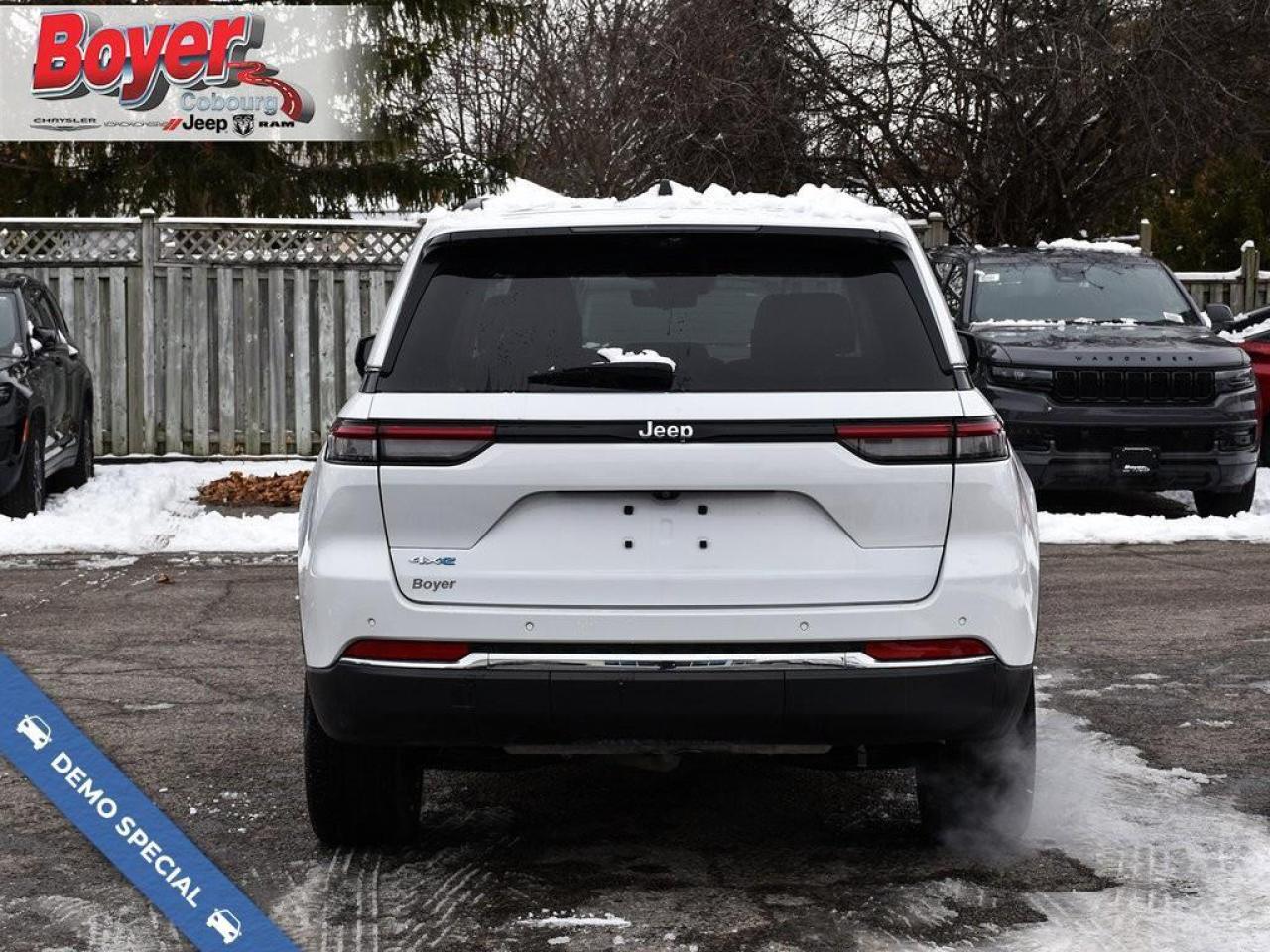 2023 Jeep Grand Cherokee 4xe LIMITED PHEV HYBRID Photo