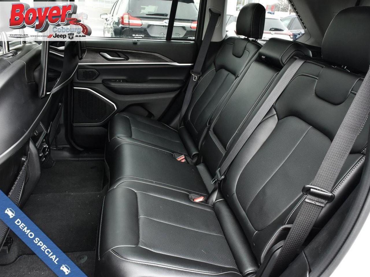 2023 Jeep Grand Cherokee 4xe LIMITED PHEV HYBRID Photo