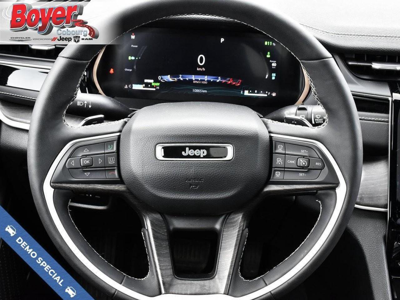 2023 Jeep Grand Cherokee 4xe LIMITED PHEV HYBRID Photo