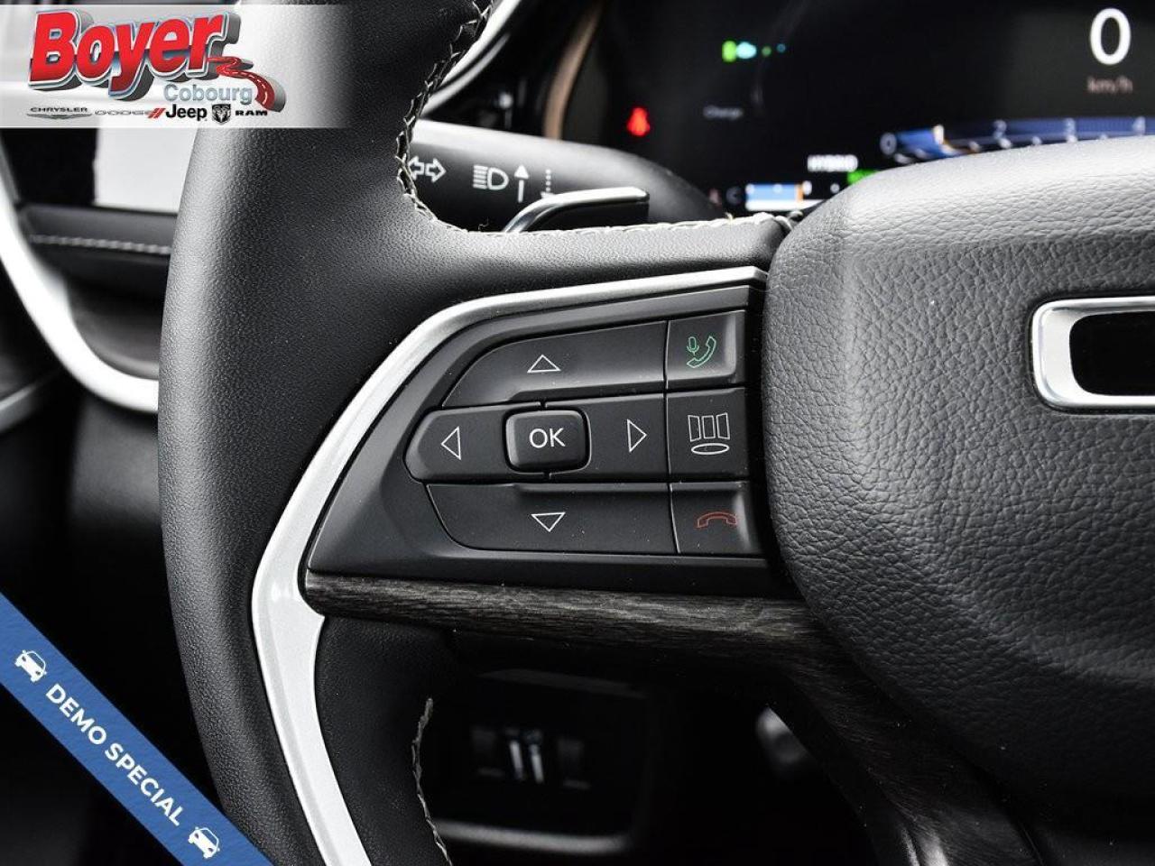 2023 Jeep Grand Cherokee 4xe LIMITED PHEV HYBRID Photo