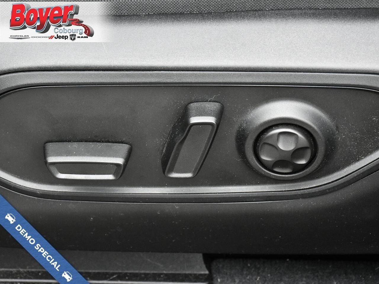 2023 Jeep Grand Cherokee 4xe 4x4 Photo