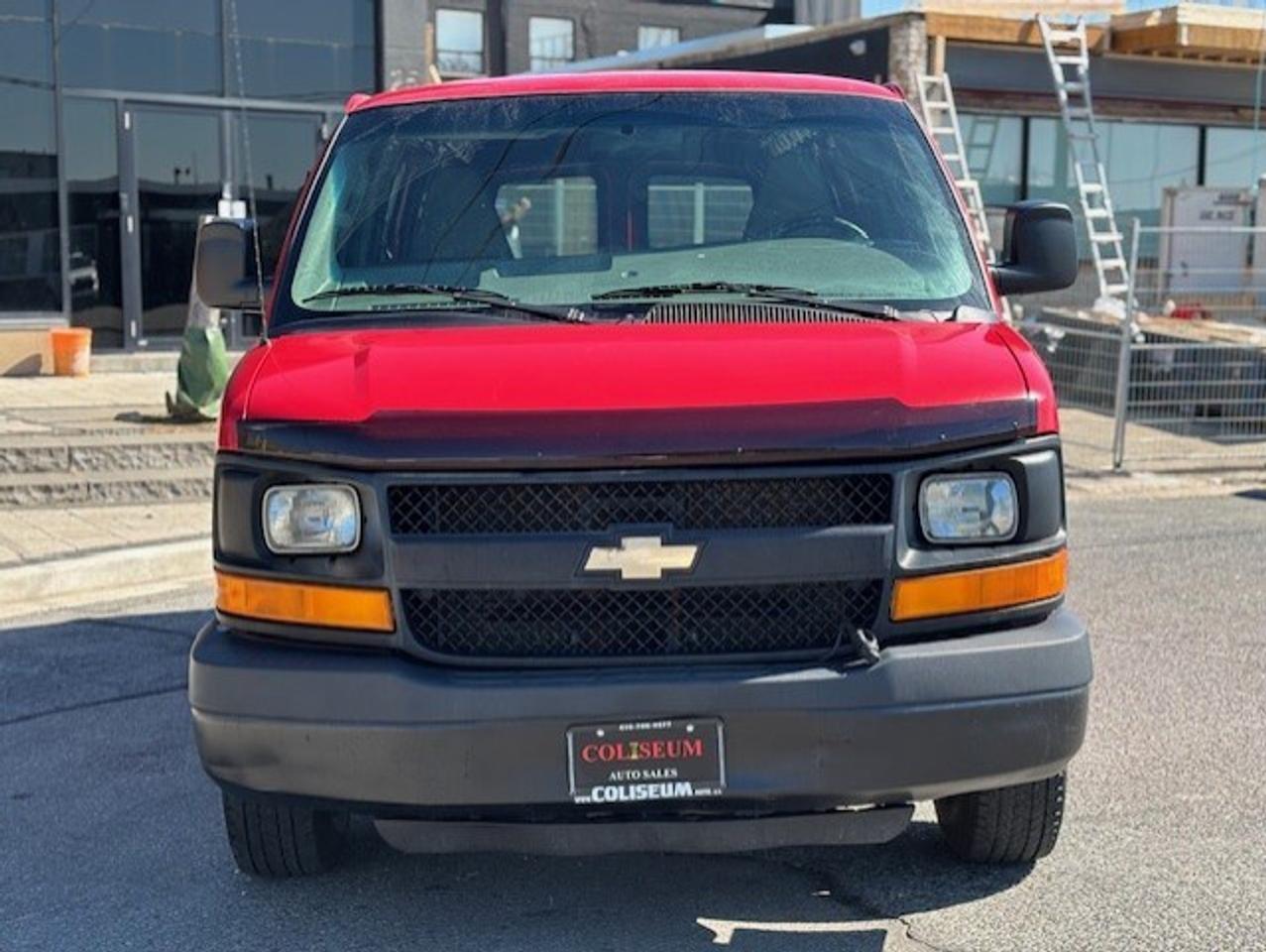 2016 Chevrolet Express 2500 V8 4.8L **NEW BRAKES/TIRES/CERTIFIED** Photo