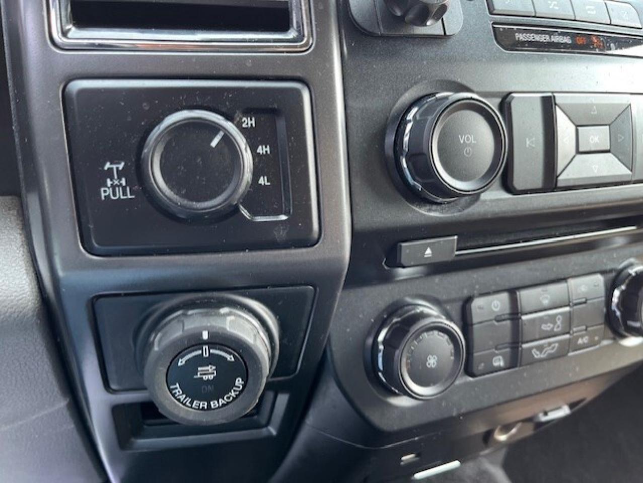 2018 Ford F-150 4WD V8 SuperCab 8' LONG BOXXX-CAP-CAMERA-BED SLIDE Photo