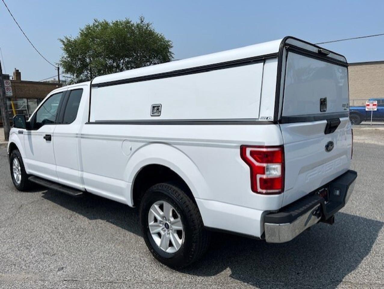 2018 Ford F-150 4WD V8 SuperCab 8' LONG BOXXX-CAP-CAMERA-BED SLIDE Photo2