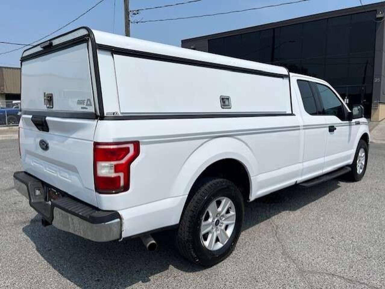 2018 Ford F-150 4WD V8 SuperCab 8' LONG BOXXX-CAP-CAMERA-BED SLIDE Photo