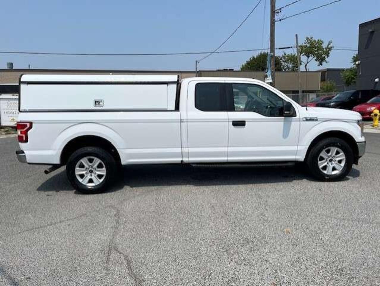 2018 Ford F-150 4WD V8 SuperCab 8' LONG BOXXX-CAP-CAMERA-BED SLIDE Photo