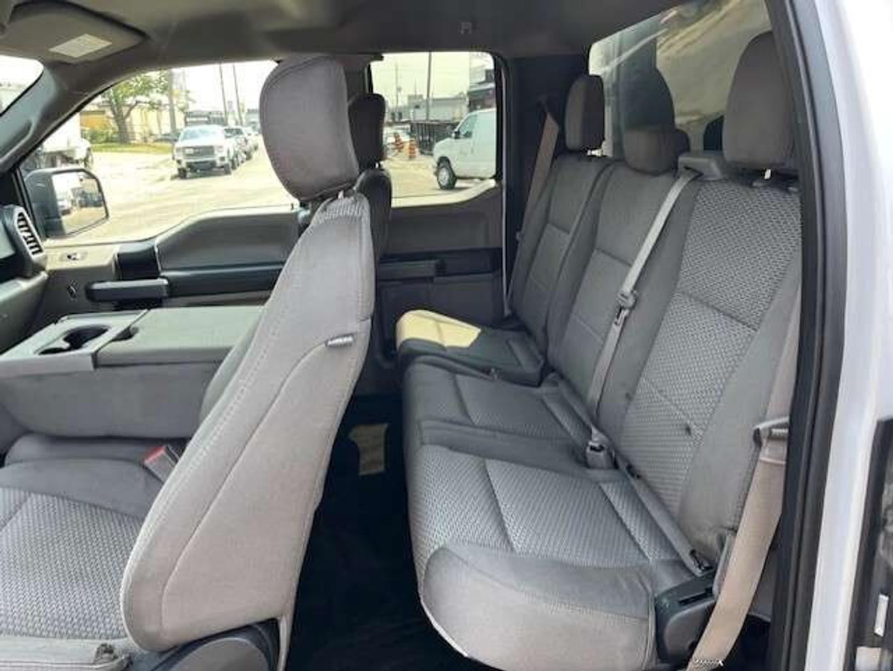 2018 Ford F-150 4WD V8 SuperCab 8' LONG BOXXX-CAP-CAMERA-BED SLIDE Photo