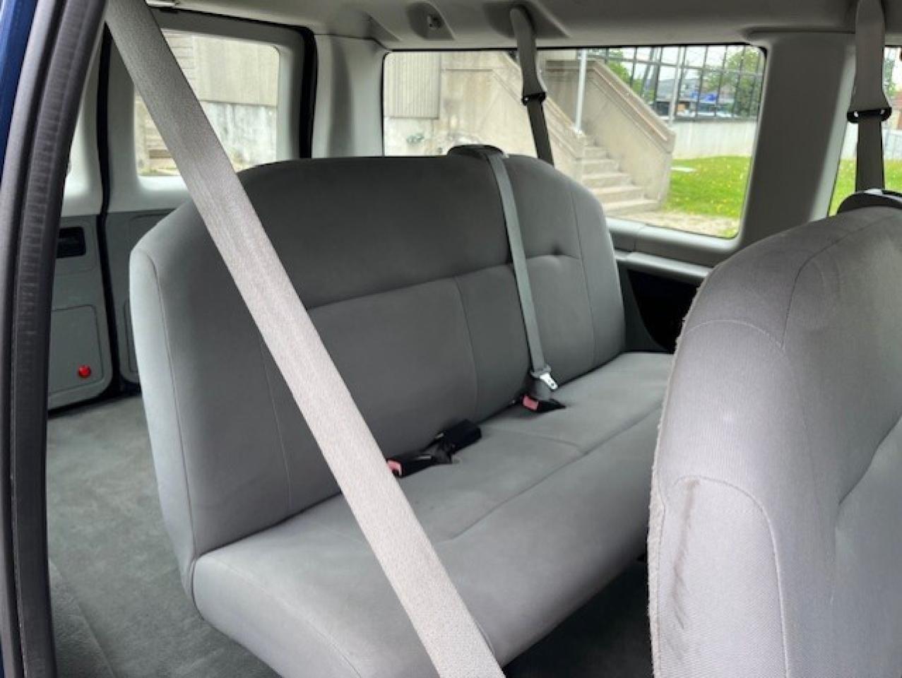 2010 Ford Econoline E-150 XLT **8 PASSENGER-CERTIFIED-4 TO CHOOSE** Photo