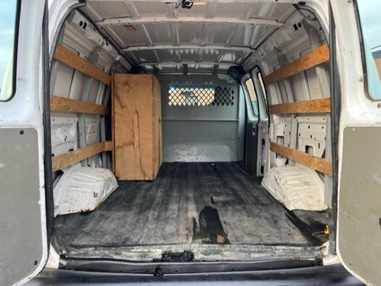 2012 Ford Econoline E-250 **FULL POWER OPTIONS-CERTIFIED-NO ACCIDENTS* Photo