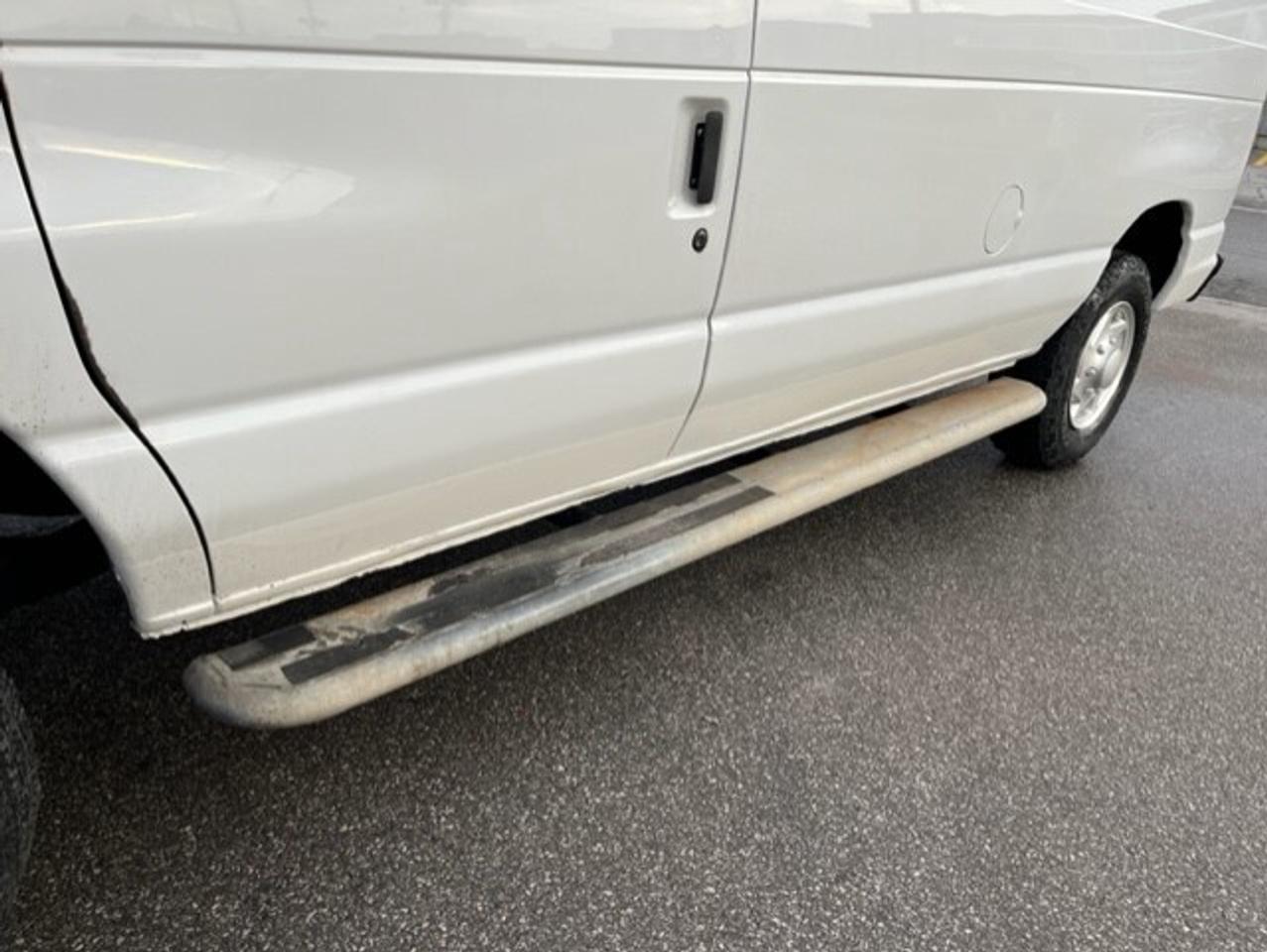 2012 Ford Econoline E-250 **FULL POWER OPTIONS-CERTIFIED-NO ACCIDENTS* Photo