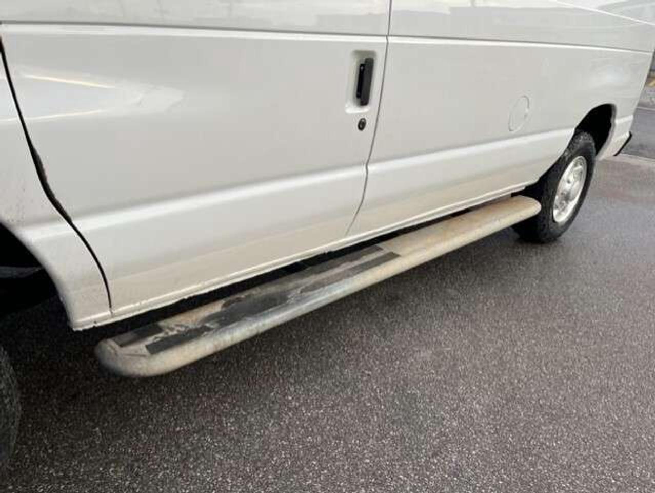 2012 Ford Econoline E-250 **FULL POWER OPTIONS-CERTIFIED-NO ACCIDENTS* Photo