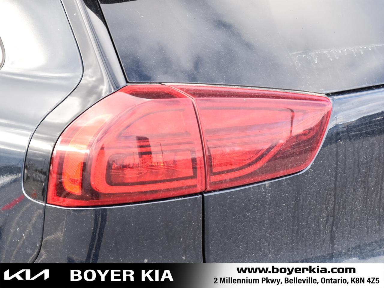 2022 Kia Niro Plug-In Hybrid EX PREMIUM GAS SAVER Photo