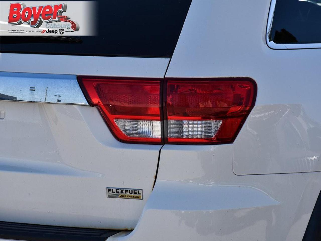 2012 Jeep Grand Cherokee Laredo Photo