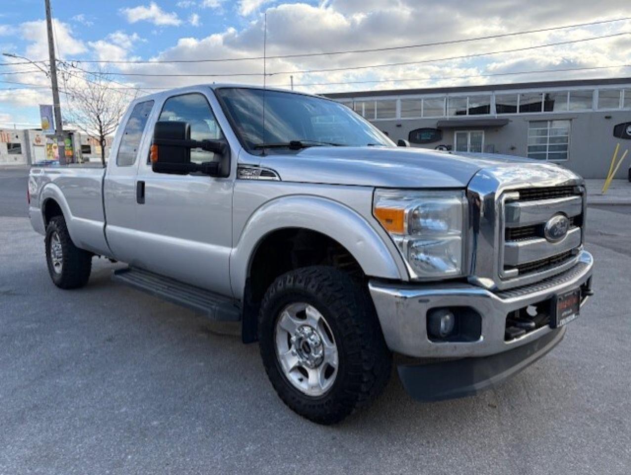 2015 Ford F-250 XLT 4WD SUPERCAB LONG BOX-BACK UP CAMERA-BLUETOOTH Photo
