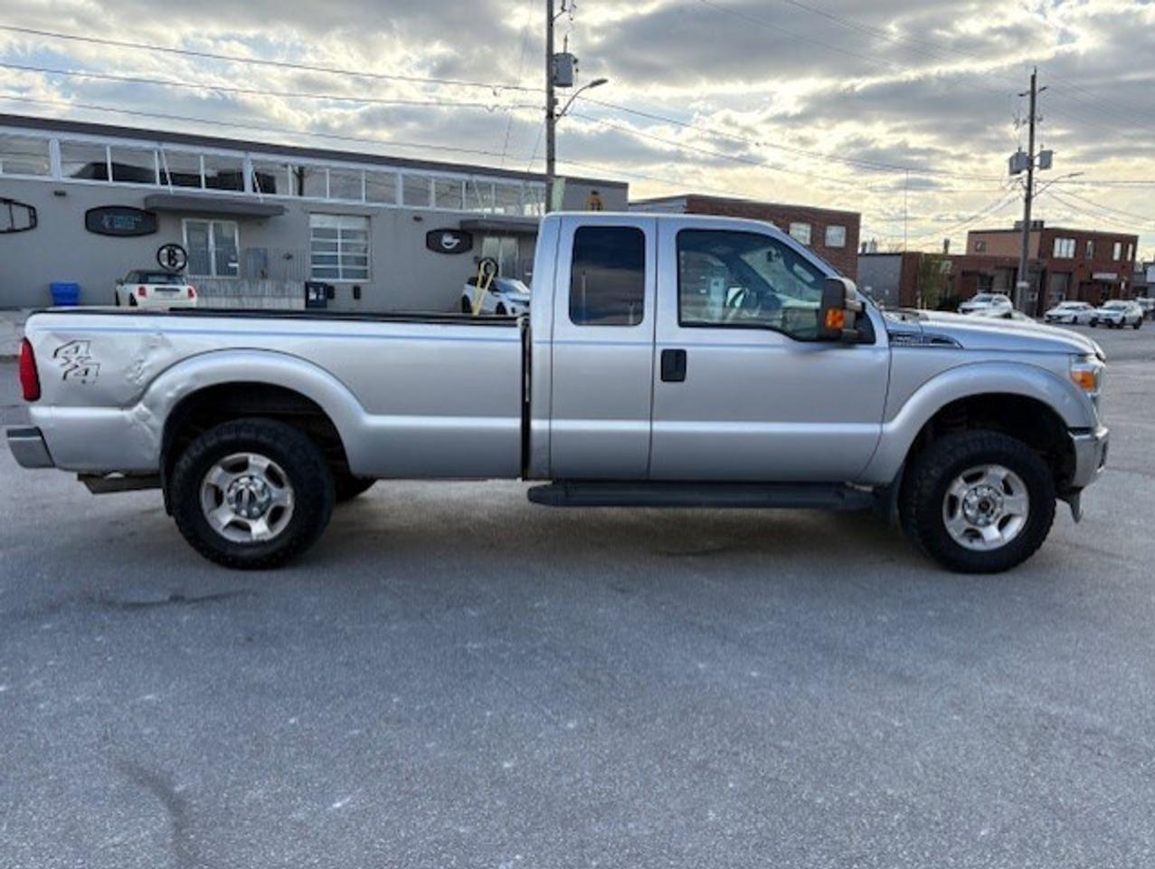 2015 Ford F-250 XLT 4WD SUPERCAB LONG BOX-BACK UP CAMERA-BLUETOOTH Photo