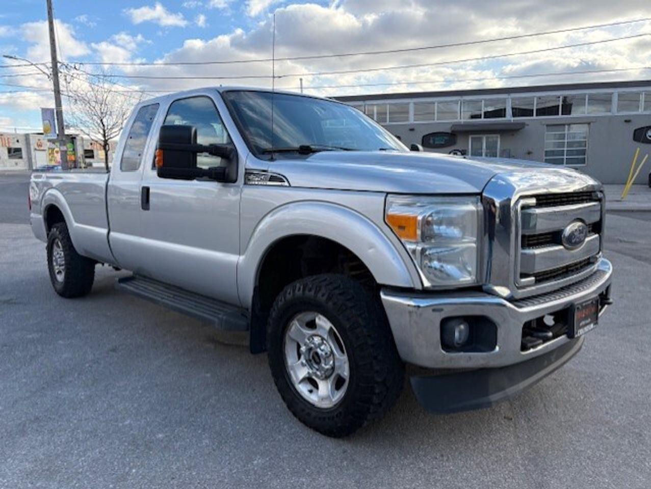 2015 Ford F-250 XLT 4WD SUPERCAB LONG BOX-BACK UP CAMERA-BLUETOOTH Photo