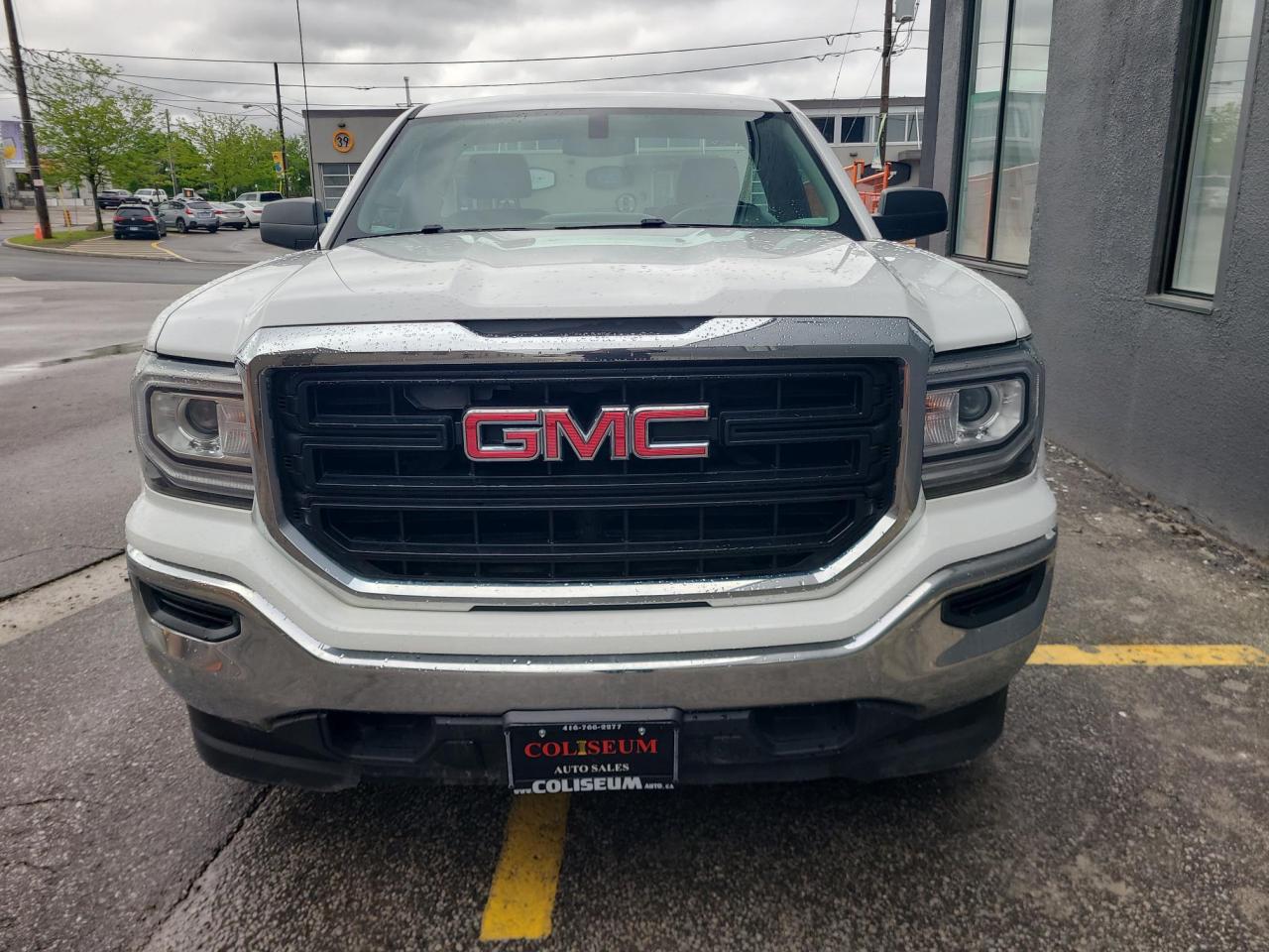 2017 GMC Sierra 1500 V6 REGULAR CAB 8 FOOT LONG BOX-1 OWNER-CERTIFIED! Photo
