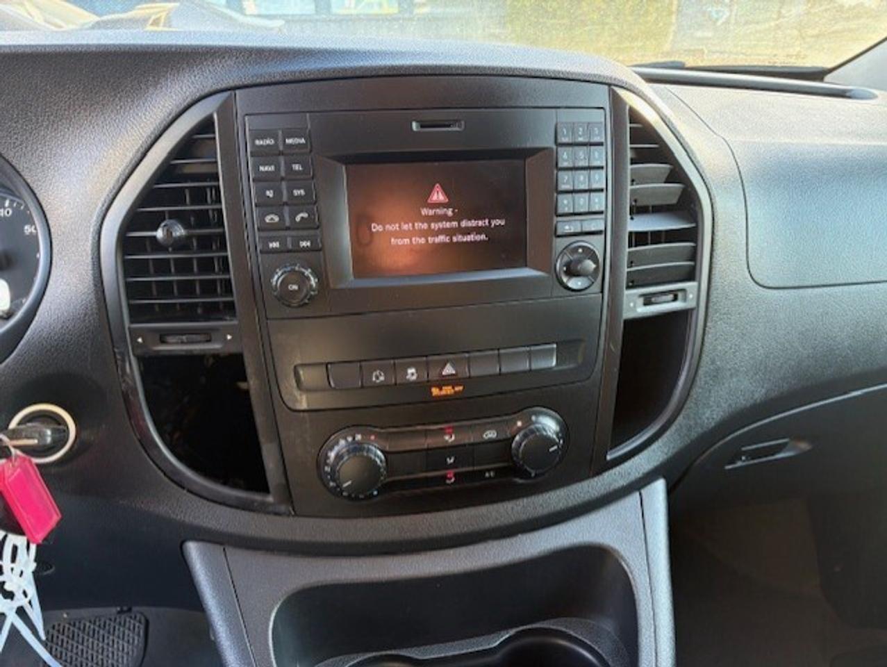 2018 Mercedes-Benz Metris Cargo Van 126WB-BACK UP CAMERA-NO WINDOWS-NEW BRAKES-TIRES Photo