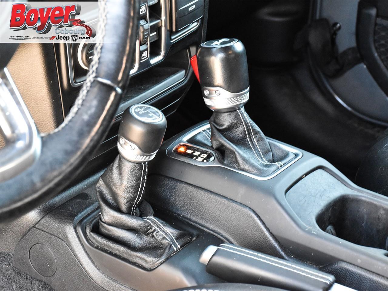 2020 Jeep WRANGLER UNLIMITED Sahara 8 SPEED AUTOMATIC 4X4 Photo