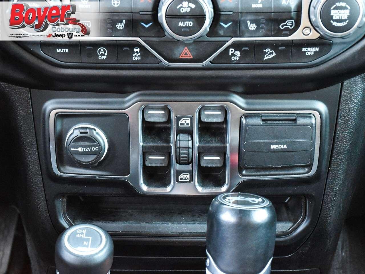 2020 Jeep Wrangler Sahara 4x4 8 SPEED AUTOMATIC 4X4 PARKVIEW REAR BAC Photo
