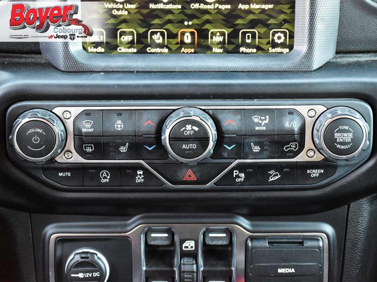 2020 Jeep Wrangler Sahara 4x4 8 SPEED AUTOMATIC 4X4 PARKVIEW REAR BAC Photo