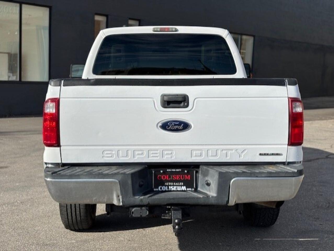 2015 Ford F-250 XLT 4WD SUPER CAB-SHORT BOX-FULLY CERTIFIED! Photo