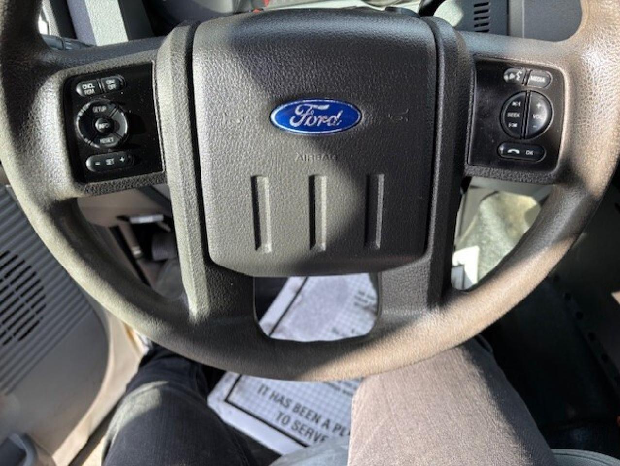 2015 Ford F-250 XLT 4WD SUPER CAB-SHORT BOX-FULLY CERTIFIED! Photo