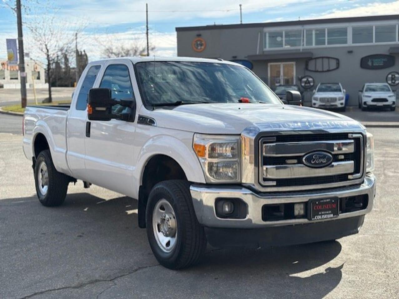 2015 Ford F-250 XLT 4WD SUPER CAB-SHORT BOX-FULLY CERTIFIED! Photo