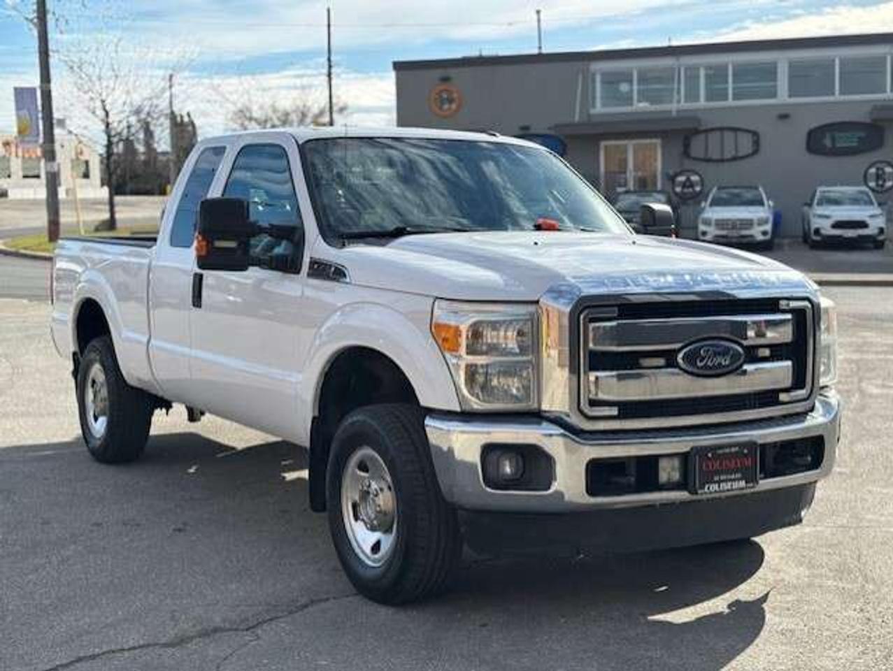 2015 Ford F-250 XLT 4WD SUPER CAB-SHORT BOX-FULLY CERTIFIED! Photo