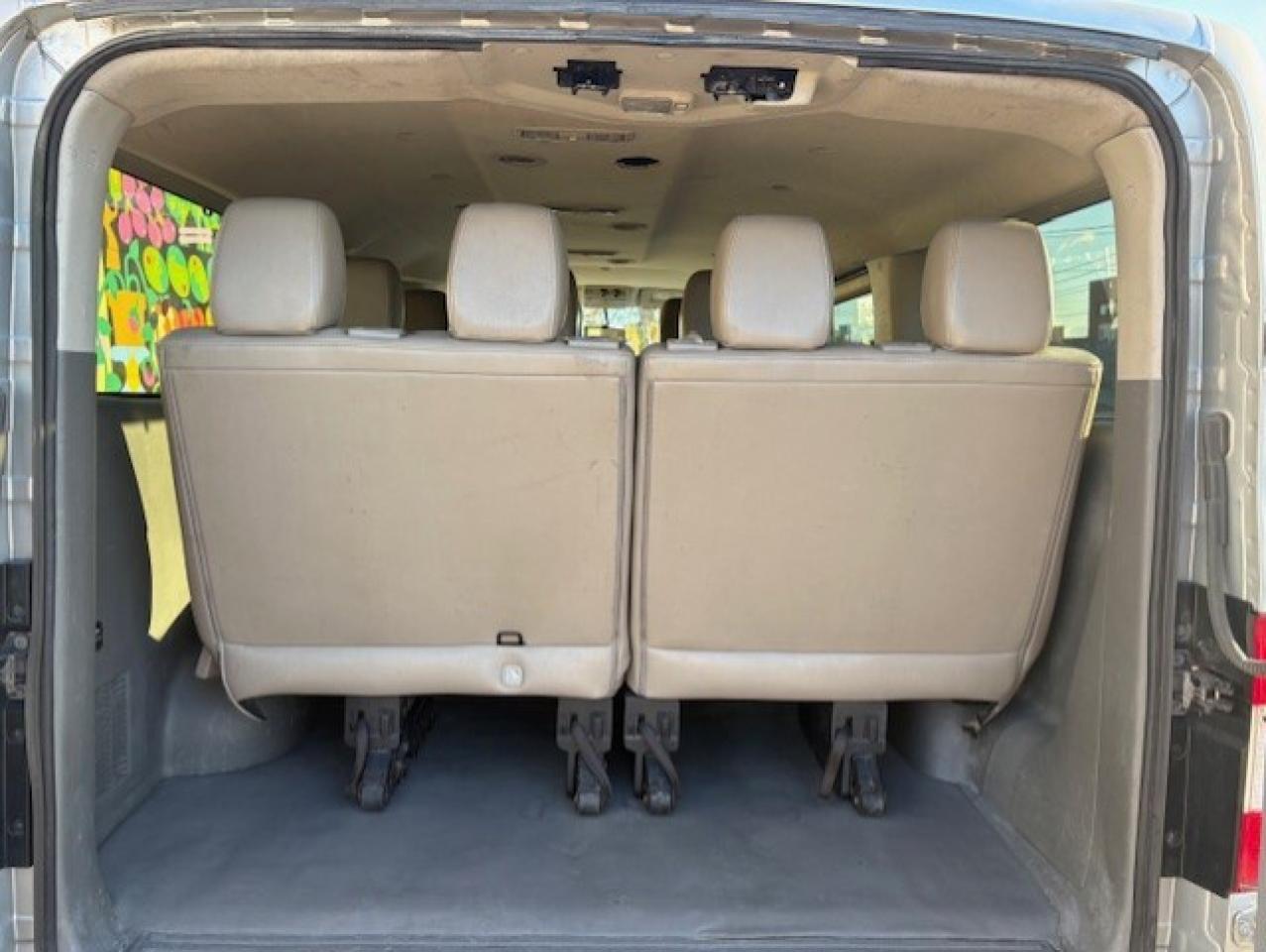 2016 Nissan NV 3500 V8 SL 12 PASSENGER-CAM-NAV-LEATHER-HTD SEATS Photo