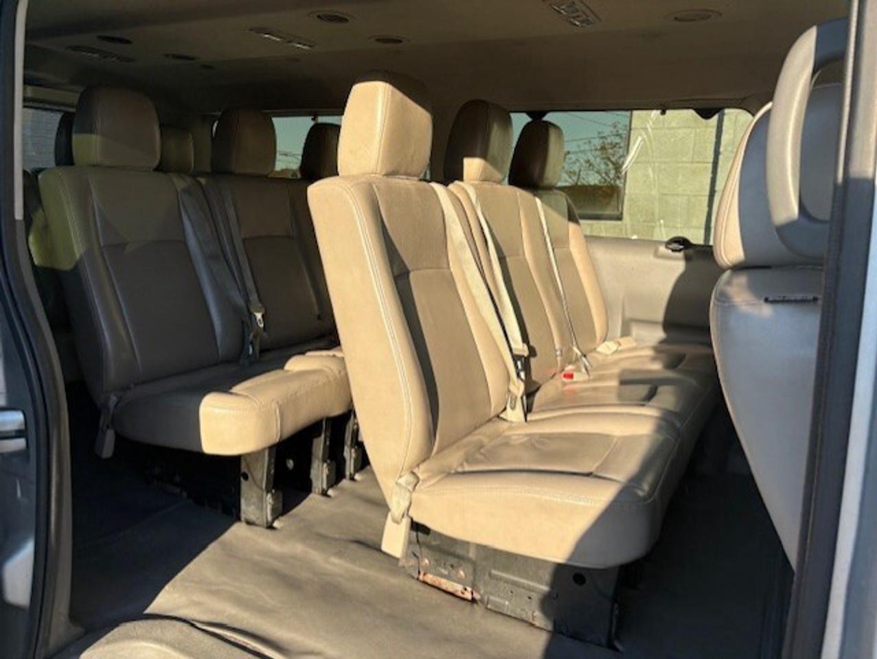 2016 Nissan NV 3500 V8 SL 12 PASSENGER-CAM-NAV-LEATHER-HTD SEATS Photo