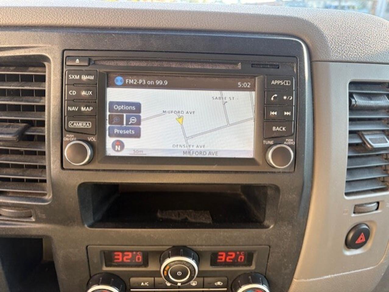 2016 Nissan NV 3500 V8 SL 12 PASSENGER-CAM-NAV-LEATHER-HTD SEATS Photo