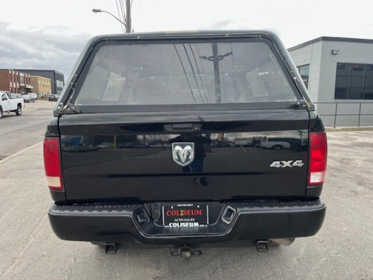 2011 RAM 2500 4WD **6.7L CUMMINS DIESEL-CREW CAB-SHORT BOX** Photo3