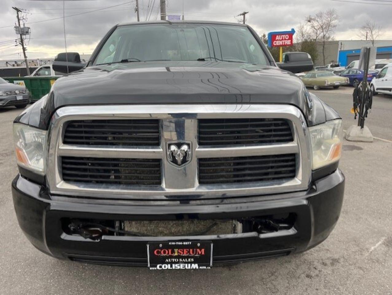 2011 RAM 2500 4WD **6.7L CUMMINS DIESEL-CREW CAB-SHORT BOX** Photo