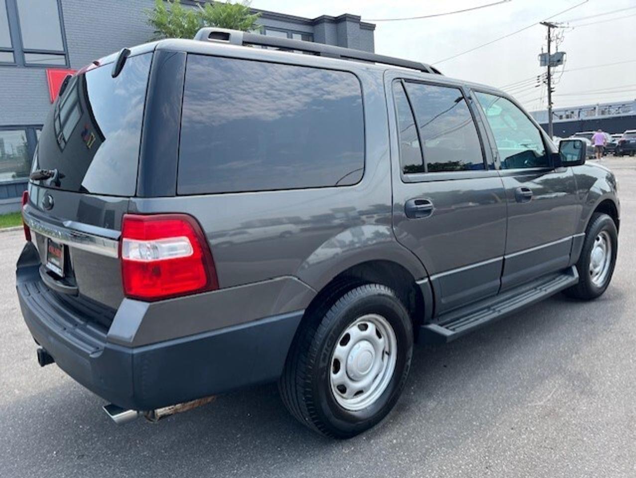 2015 Ford Expedition 4WD-1 OWNER-NO ACCIDENTS-CRUISE CONTROL-CERTIFIED! Photo4