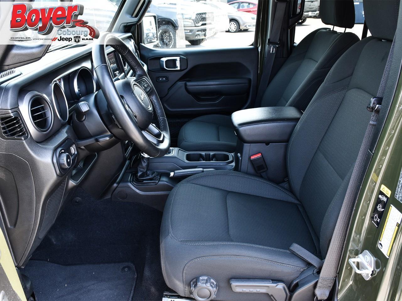 2023 Jeep Wrangler SPORT Photo