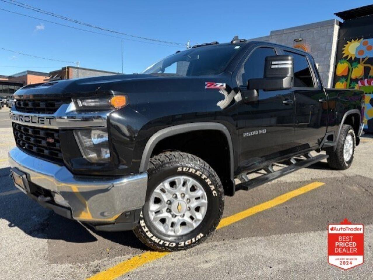 2022 Chevrolet SILVERADO 2500HD LT 4WD Z71 CREW CAB-SHORT BOX-LEATHER-CAM-TONNEAU Photo