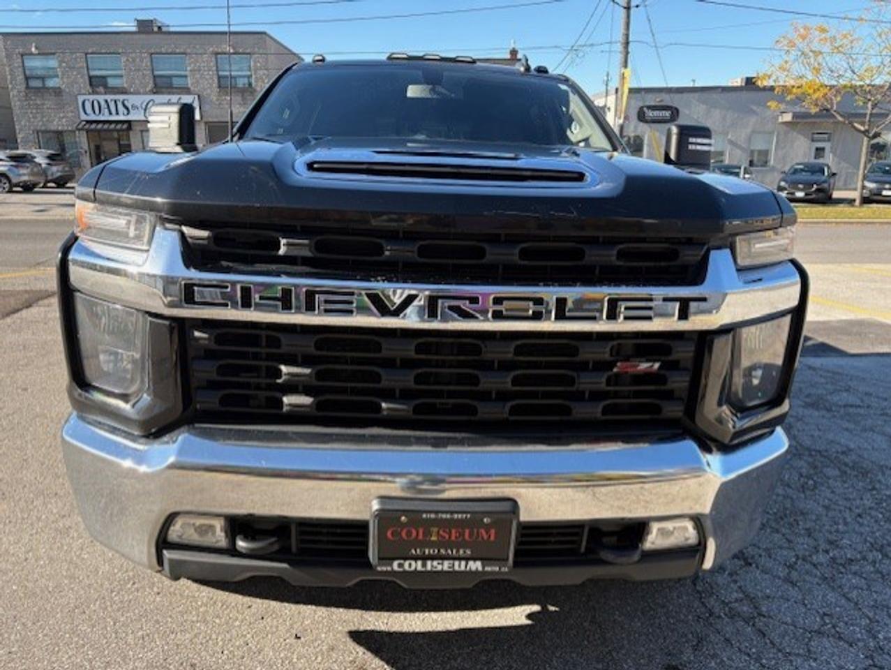 2022 Chevrolet SILVERADO 2500HD LT 4WD Z71 CREW CAB-SHORT BOX-LEATHER-CAM-TONNEAU Photo