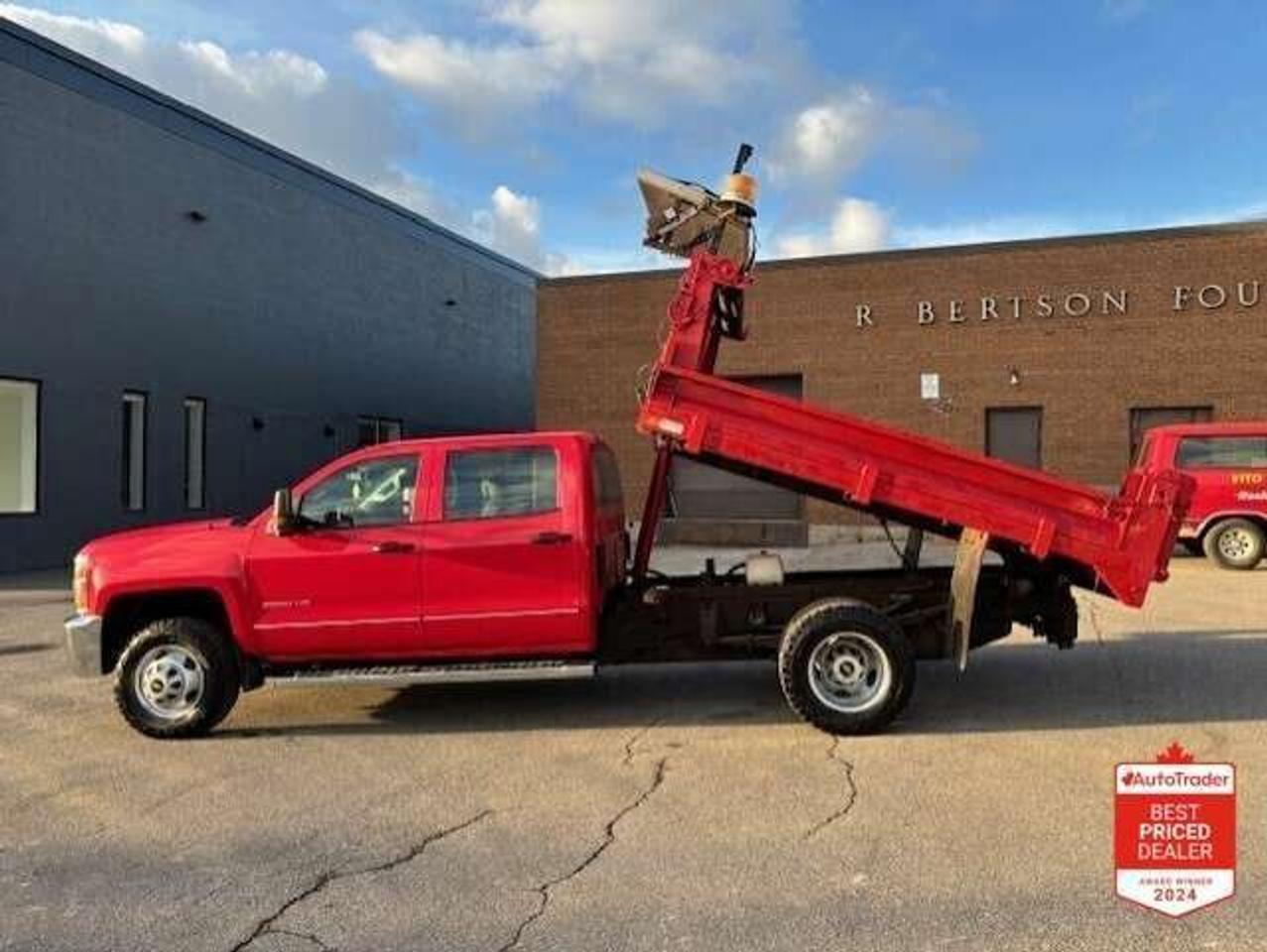 2016 Chevrolet Silverado 3500 4WD CREW CAB **DEL 10 FOOT DUMP BOX-CERTIFIED** Photo0