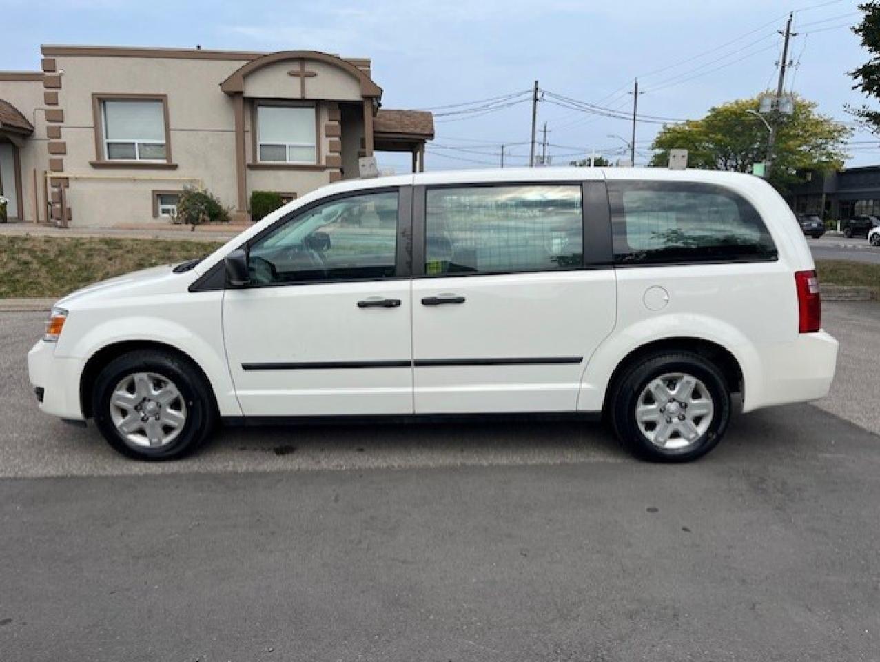 2010 Dodge Grand Caravan C/V-ONLY 39,000KM-1 OWNER-NO ACCIDENTS-CERTIFIED!! Photo