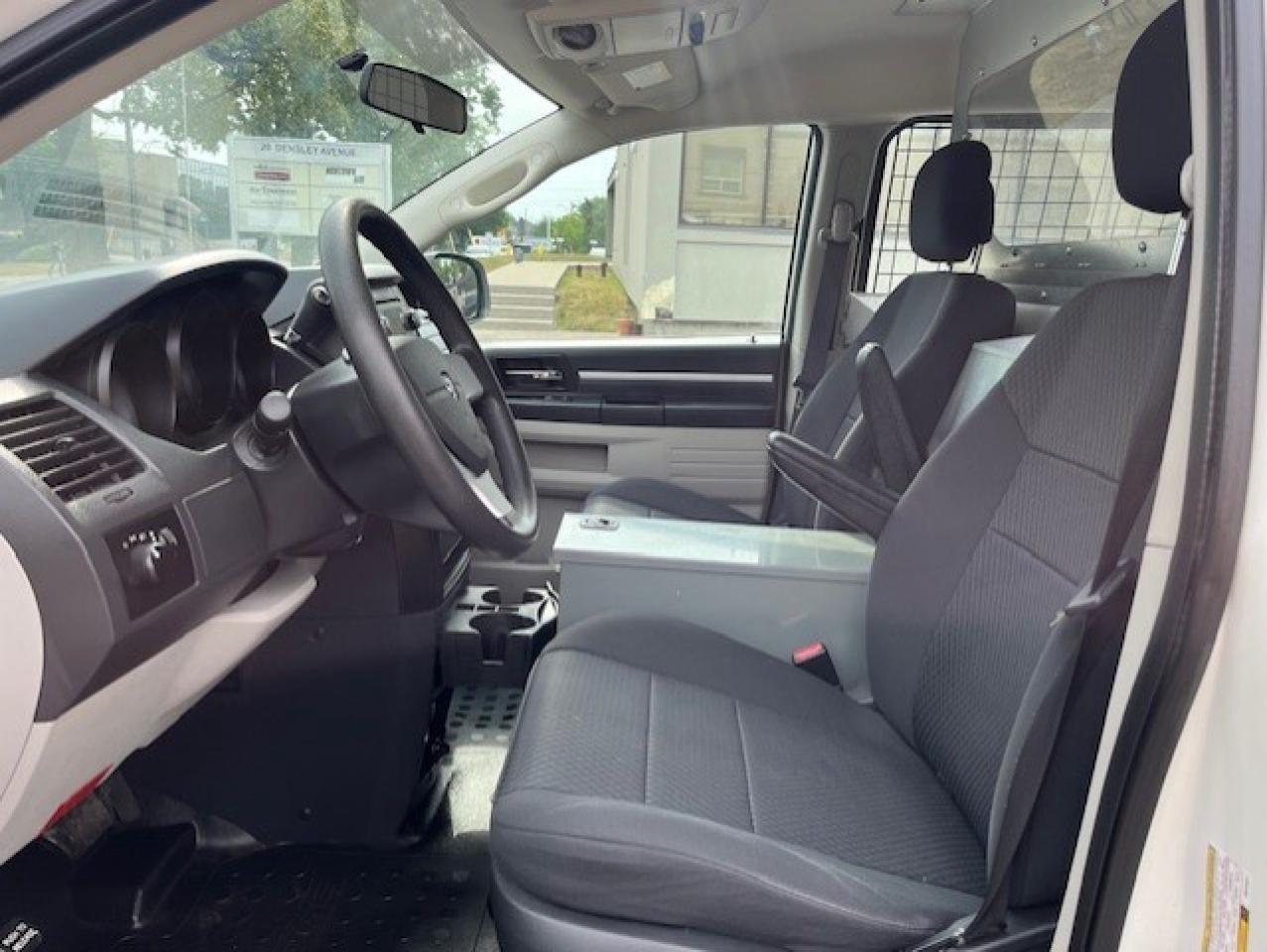 2010 Dodge Grand Caravan C/V-ONLY 39,000KM-1 OWNER-NO ACCIDENTS-CERTIFIED!! Photo