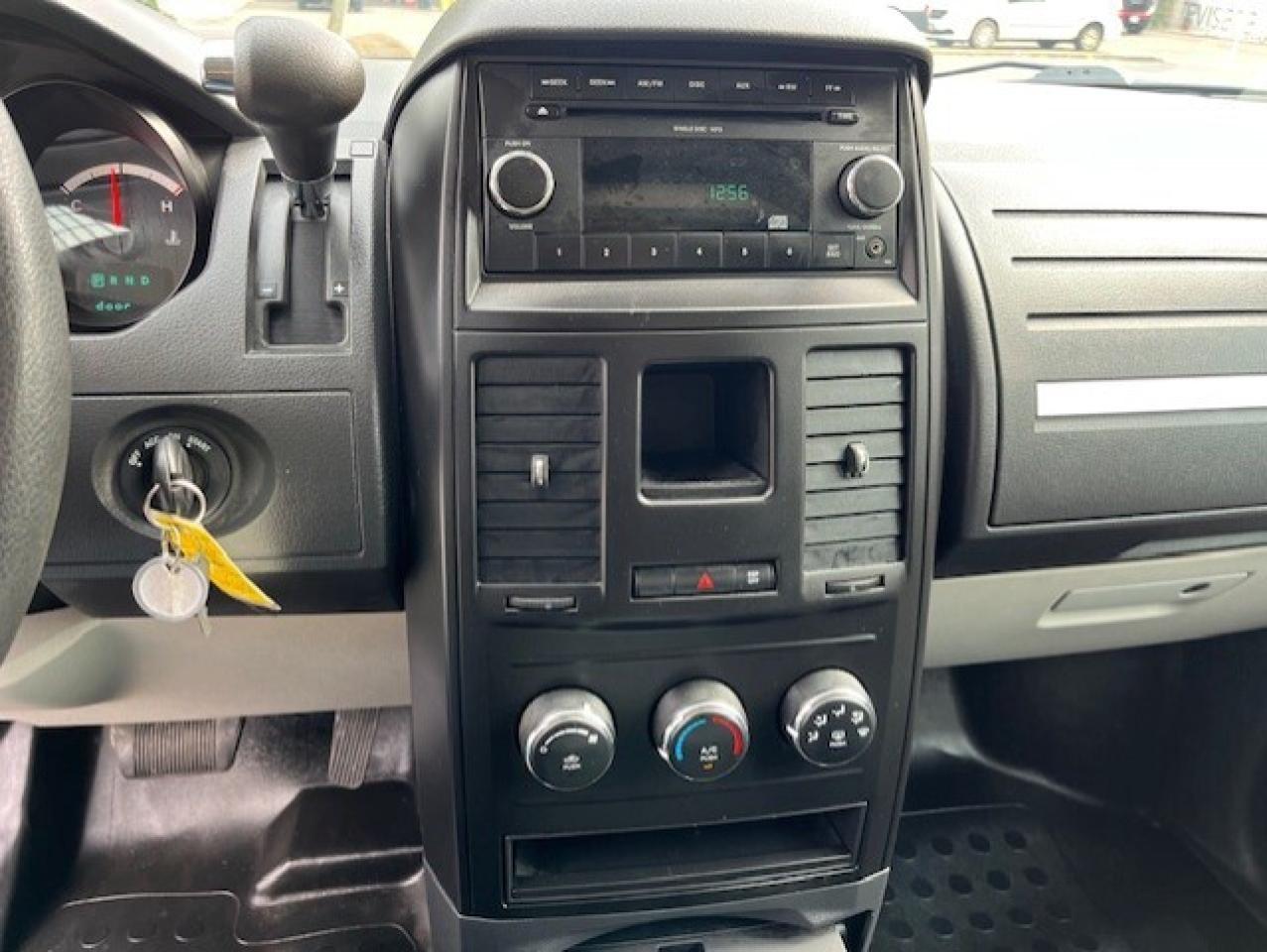 2010 Dodge Grand Caravan C/V-ONLY 39,000KM-1 OWNER-NO ACCIDENTS-CERTIFIED!! Photo