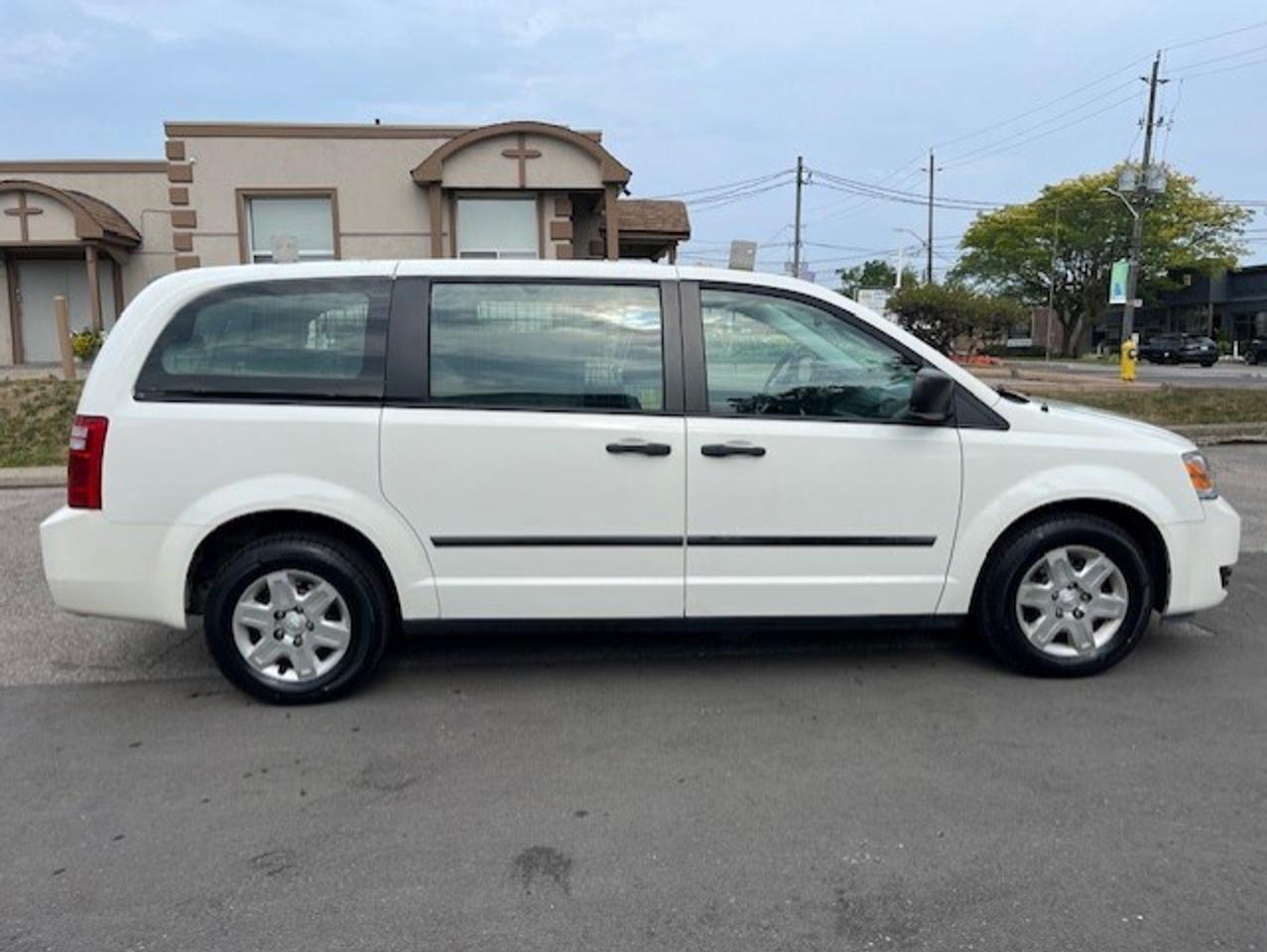 2010 Dodge Grand Caravan C/V-ONLY 39,000KM-1 OWNER-NO ACCIDENTS-CERTIFIED!! Photo