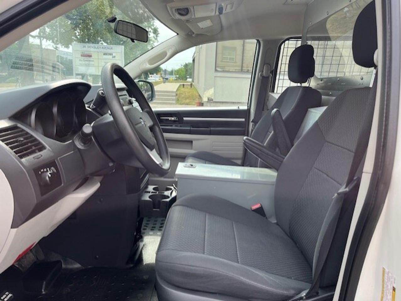 2010 Dodge Grand Caravan C/V-ONLY 39,000KM-1 OWNER-NO ACCIDENTS-CERTIFIED!! Photo