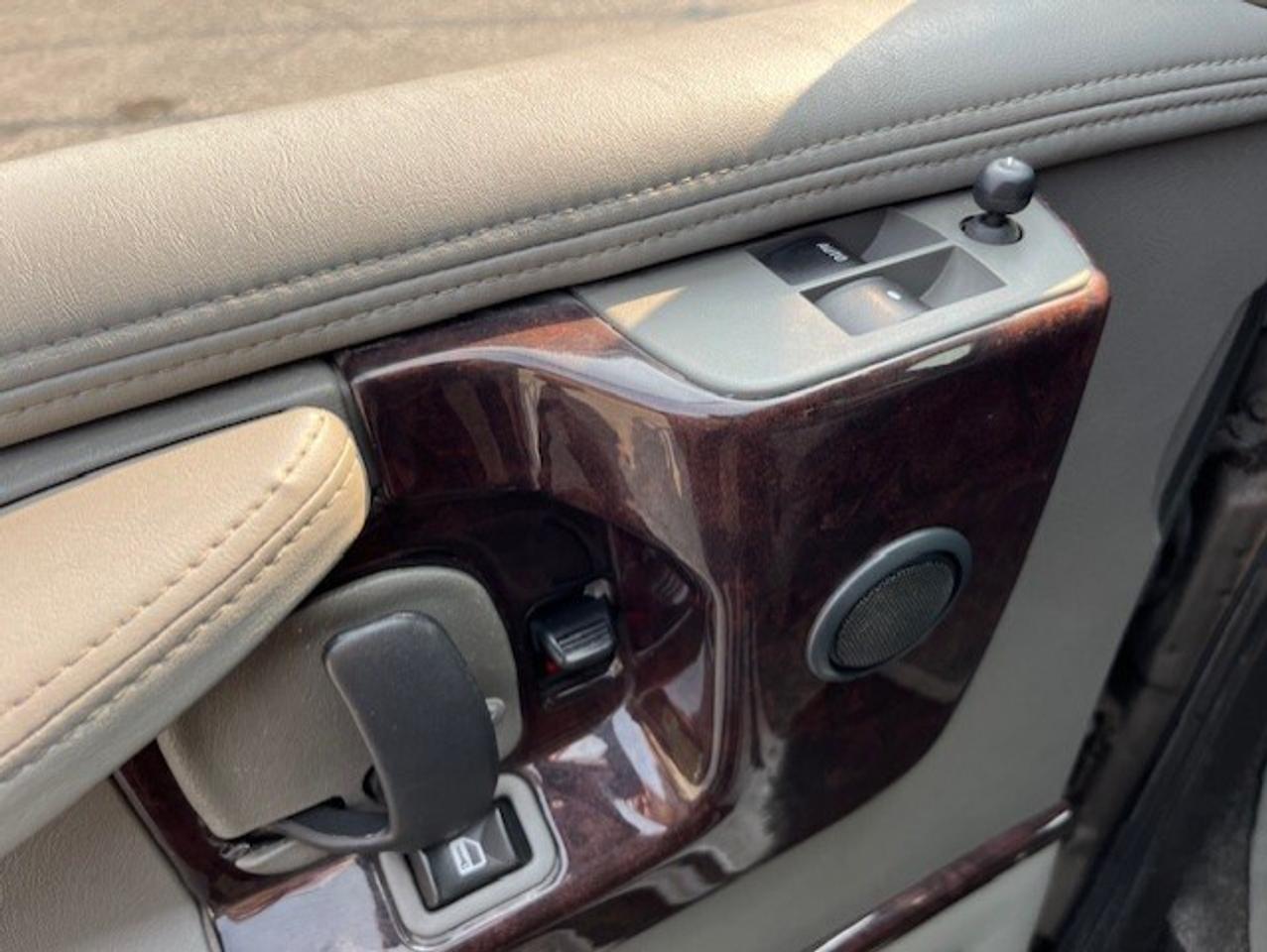 2011 GMC Savana 3500 EXPLORER LIMITED SE RAISED ROOF CONVERSION VAN!! Photo