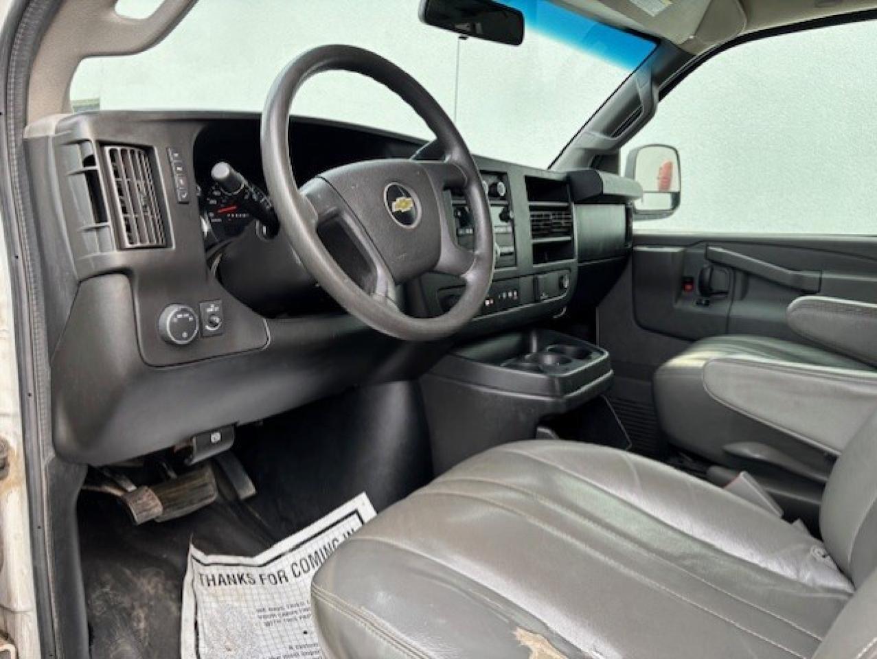 2018 Chevrolet Express 2500 **4.3L V6-NEW BRAKES-TIRES-CERTIFIED-FINANCE* Photo