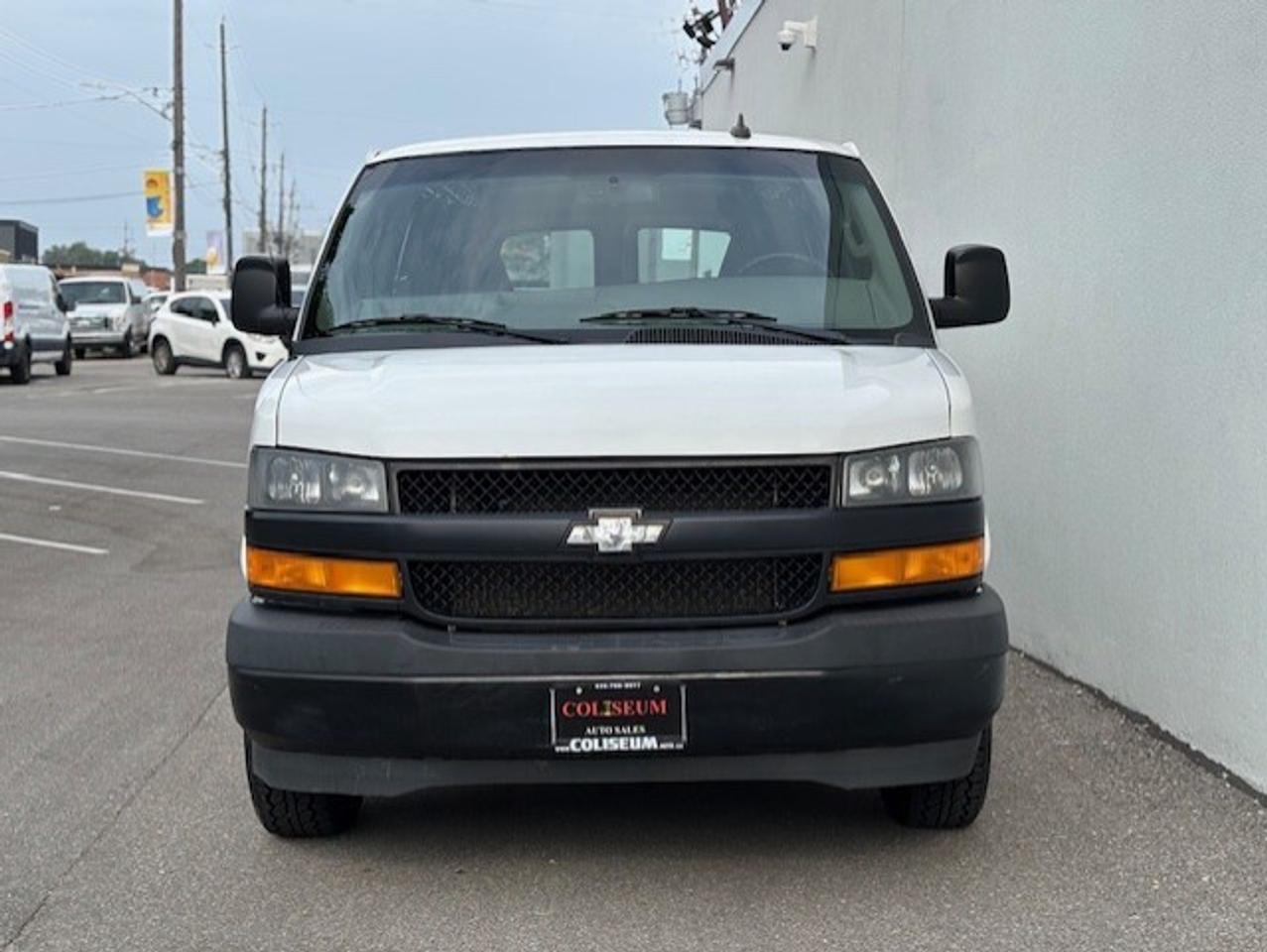 2018 Chevrolet Express 2500 **4.3L V6-NEW BRAKES-TIRES-CERTIFIED-FINANCE* Photo