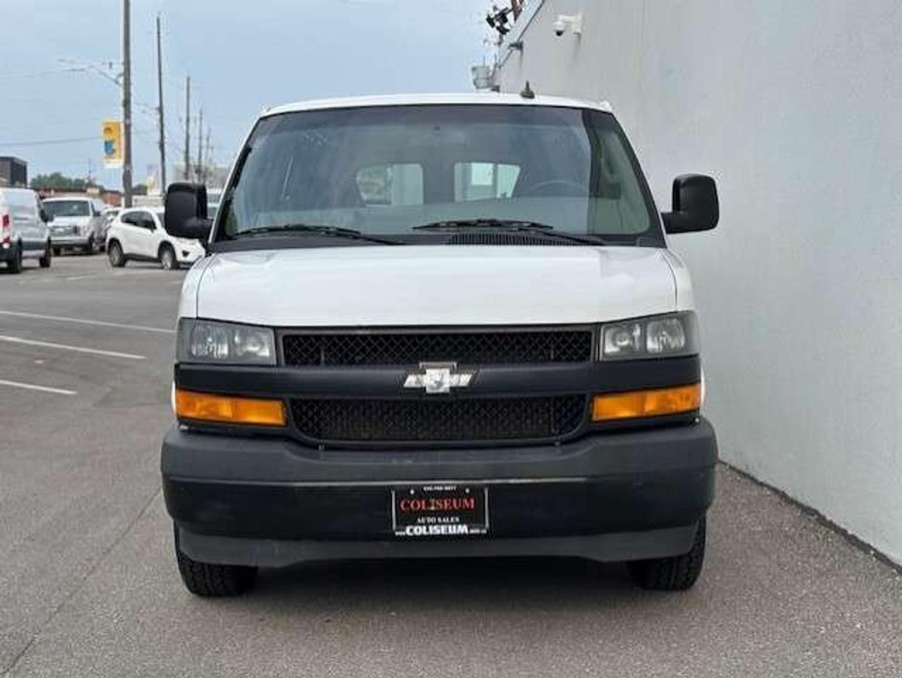 2018 Chevrolet Express 2500 2500 **4.3L V6-NEW BRAKES-TIRES-CERTIFIED-FINANCE* Photo